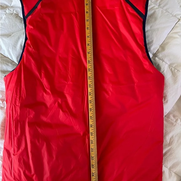 Vineyard Vines Performance Vest (Reversible) - Picture 3 of 6